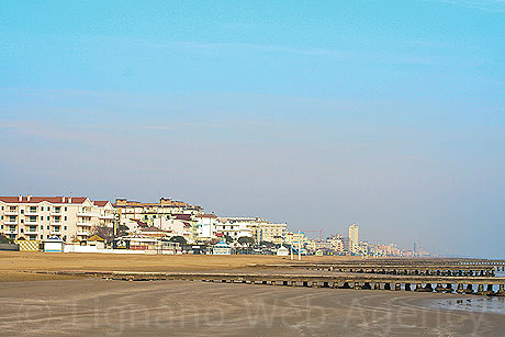 Der Strand von Jesolo im Winter foto