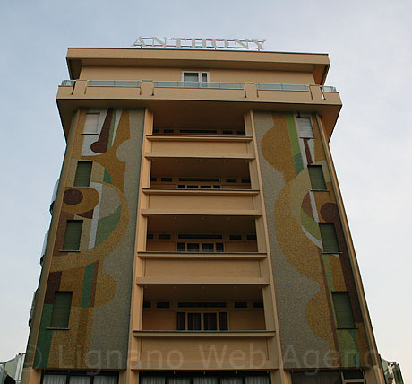 Die Fassade des Hotel Anthony von Jesolo foto