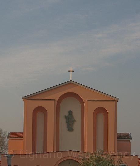 Die Kirche von Jesolo Lido foto